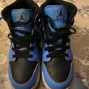 Nike Kids Sneakers - Black and Blue